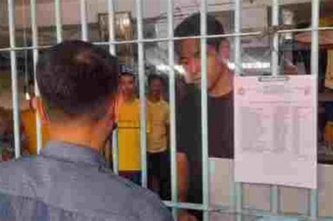 kit thompson scandal|Actor Kit Thompson arrested for allegedly mauling, detaining GF .